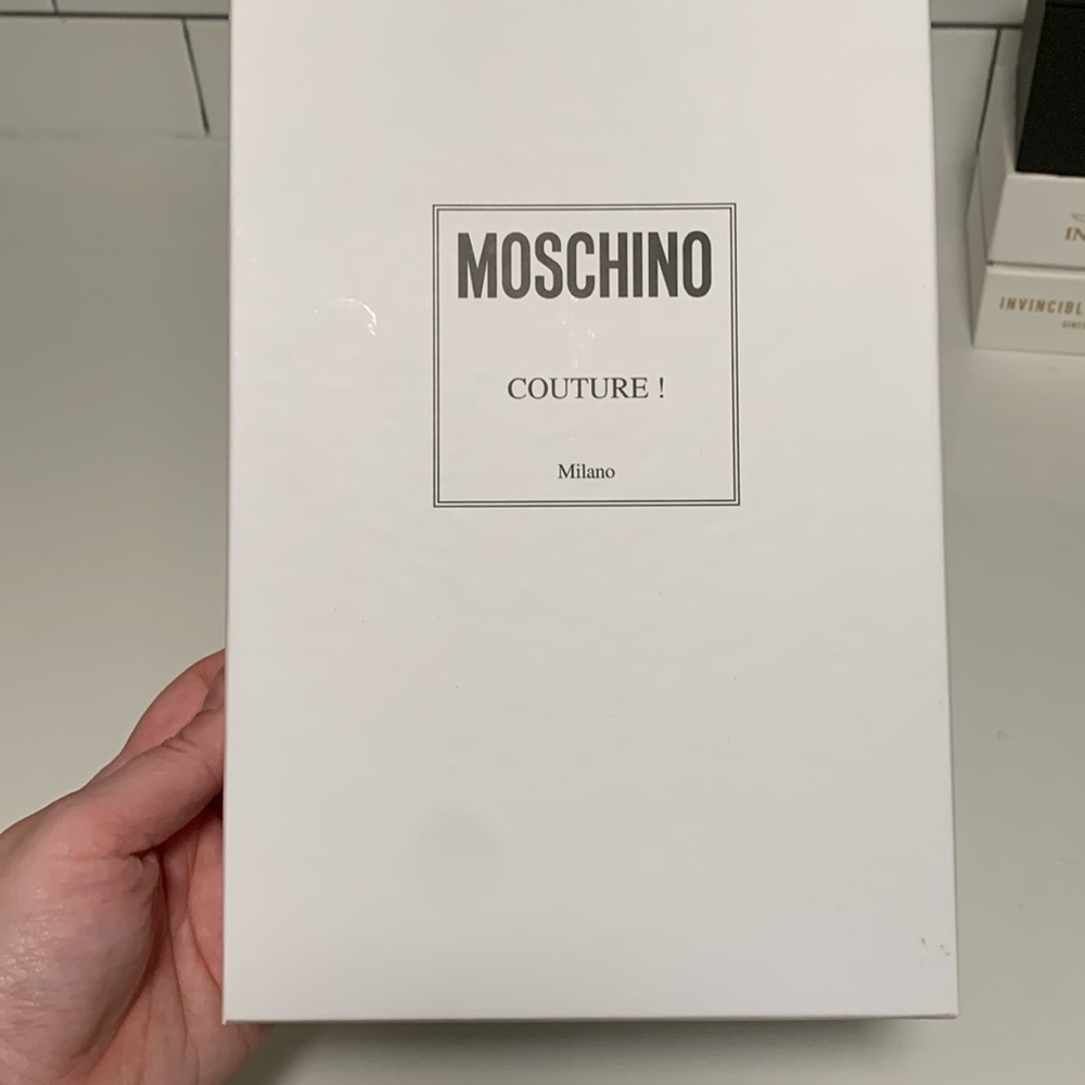 Moschino Slides
